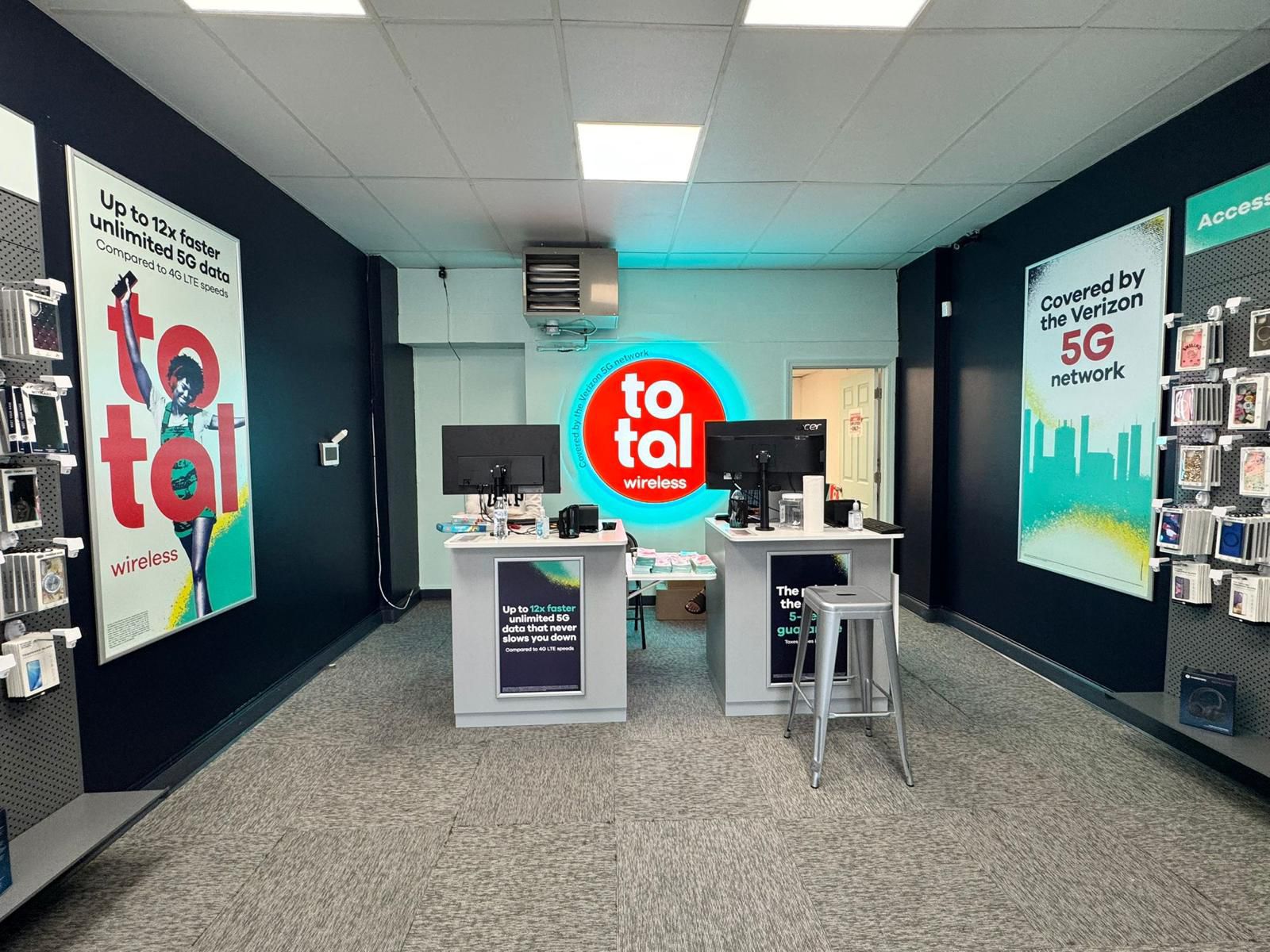 TeleTech Wireless store with wireless accessories