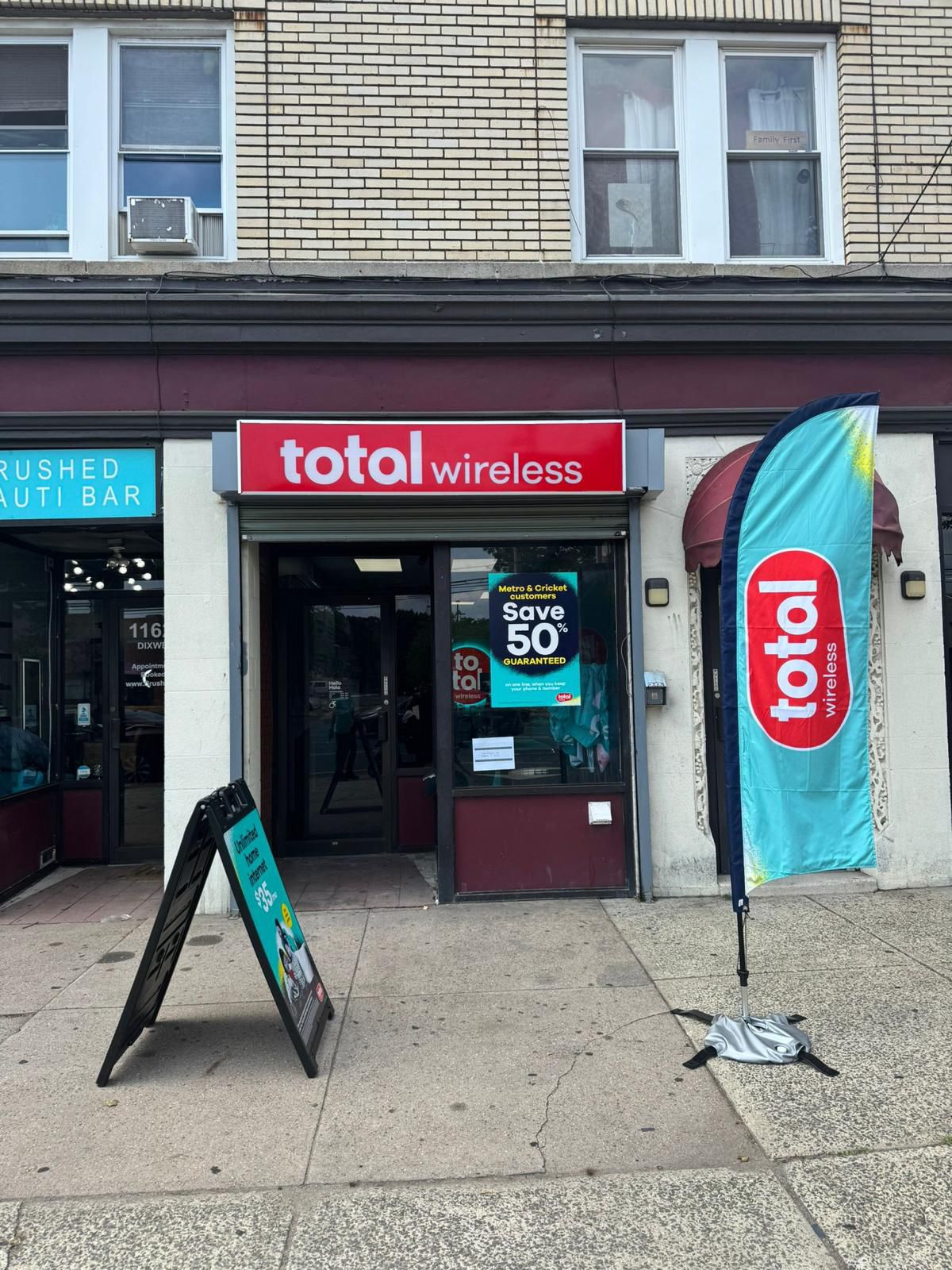 Phone repair versus replacement decision guide